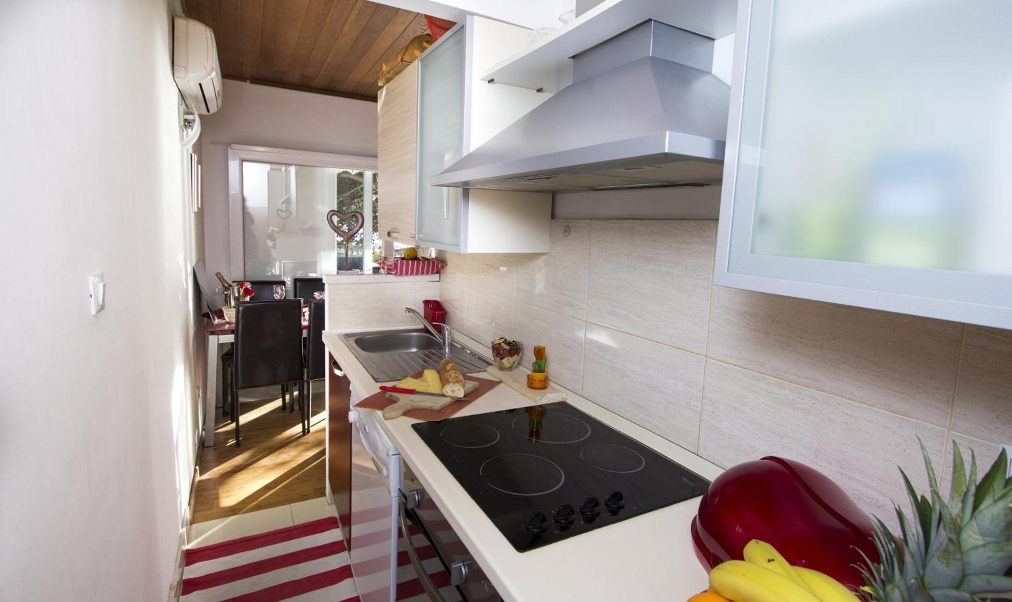 Apartments By The Sea Brela, Makarska - 11821 客房 照片
